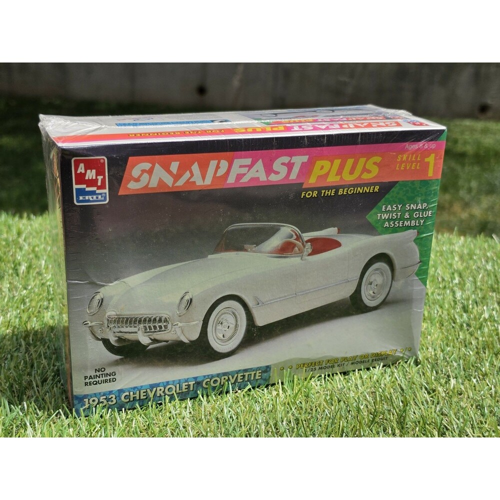 AMT ERTL 1953 Chevrolet Corvette Kit #8314 Snapfast Plus New Sealed Skill 1